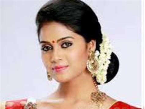 Sneha Unnikrishnan Midukki Reality Show Winner Sneha To Act In A Movie