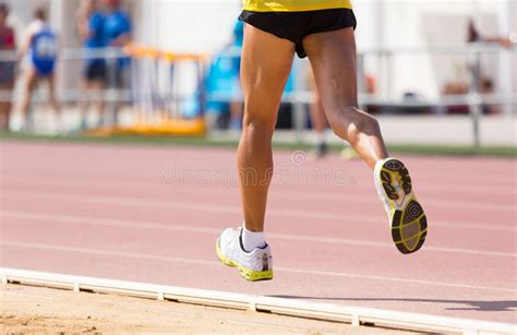 Track Runner Stock Photo Image Of Adult Classic Competition 32557830