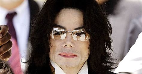 Michael Jackson les détails troublants de son autopsie Vonjour