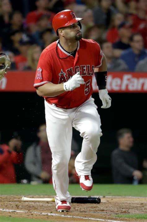 Column As Albert Pujols Approaches 600 Hrs Does Anyone