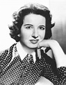 20 Fascinating Vintage Photos of Mary Wickes in the 1940s and 1950s ...