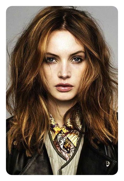 If you know what kind of hairstyles to choose to flatter your physical parameters, you may make your long face appear perfectly oval or at least extremely charming and. 88 Beautiful and Flattering Haircuts For Oval Faces