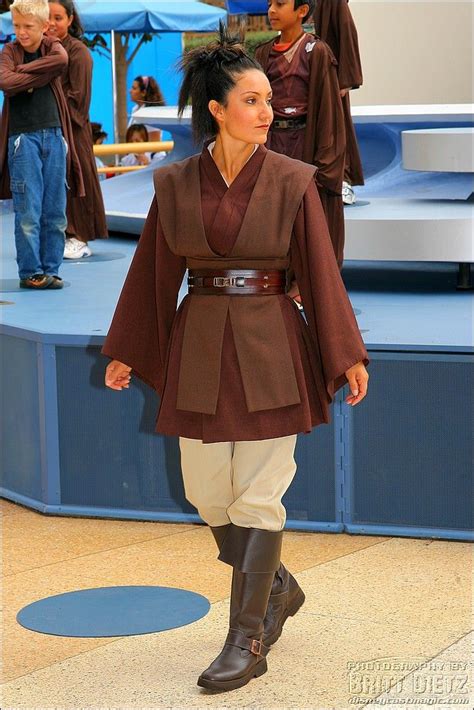 Disney Jedi Costumes The Jedi Assembly With Images Jedi Costume