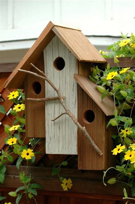 Faire Un Nichoir Oiseau Accrocher Bird Houses Ideas Diy Unique Bird Houses Bird Houses Painted