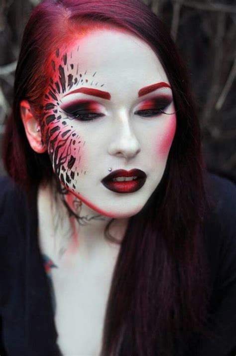 Pin By Chumaniontree On Face Paintings And Creative Makeup Theatrical