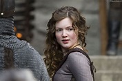 holliday grainger - Google Search | Holliday grainger, Robin hood bbc ...