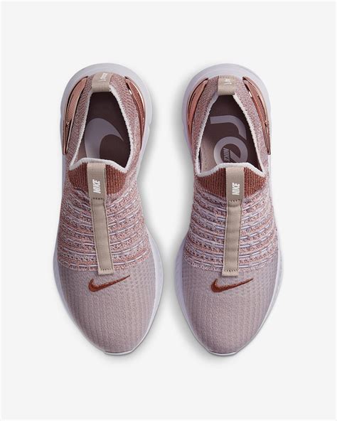 See more ideas about womens running shoes, racing shoes, running shoes. Nike React Phantom Run Flyknit 2 Premium Women's Running ...