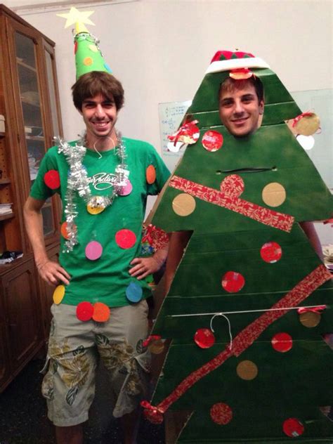 If you've already felt bored with the ordinary christmas trees around, why not have some diy ones? Pin on Costumes