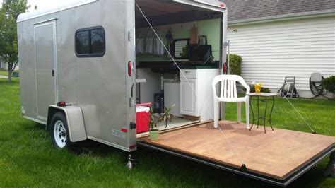 Woman Converts Cargo Trailer Into Stealthy And Cozy Off Grid Rv In 2020