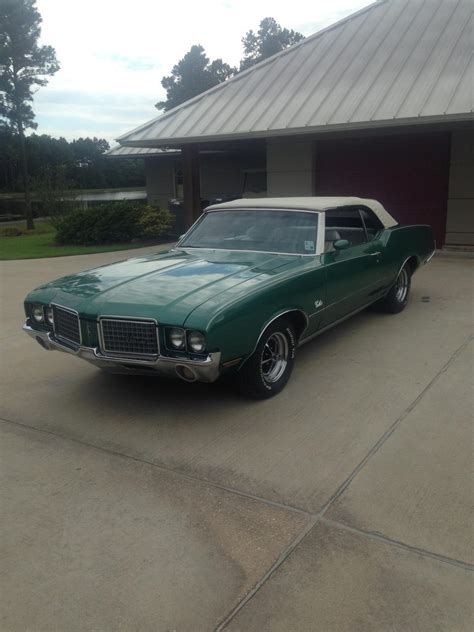 My 72 Cutlass Supreme Rclassiccars