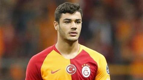 Galatasaray'dan stuttgart'a transfer olan ozan kabak nereli? Ozan Kabak Türk futbol tarihine geçti - SonHaberler