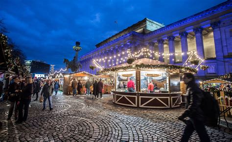 liverpool christmas markets  st georges plateau  liverpool echo