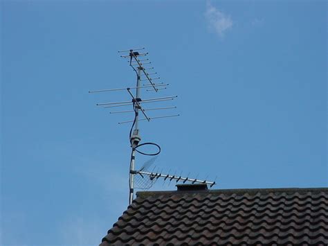 G7hrp Vhf Uhf Amateur Radio Antenna At © Ian Booth Cc By Sa20