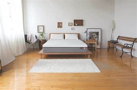 That's a complicated question, without a tidy answer. The Upstarts: Online Mattress Brands By the Dozens