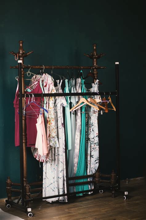 The Stylish Mommy’s Guide to Revamping Your Wardrobe | fashionmommy's Blog