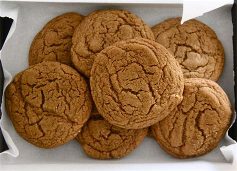 Archway cookies, charlotte, north carolina. Molasses cookies remind me of my dad. Back in the day, he ...