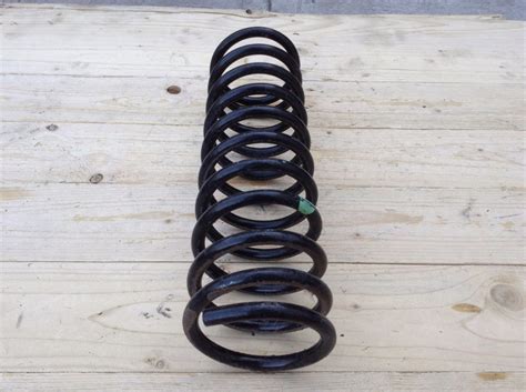 Par Resortes Amortiguadores Front Vw Pointer Mod: 00-04 Oem - $ 1,190.