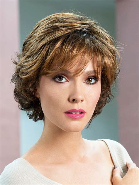 Wavy Brown Short 8 Soft Classic Wigs