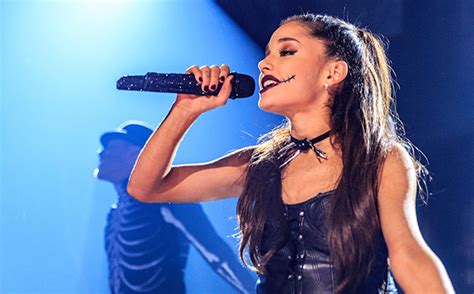 Ariana Grande Reveals Jamie Foxxs Vocals Are Featured On Focus