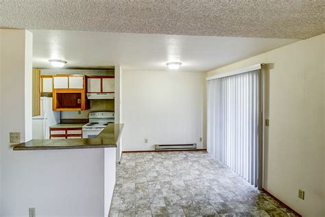 Rainier Vista 6601 S 8th St Tacoma Wa Apartments For Rent Rent