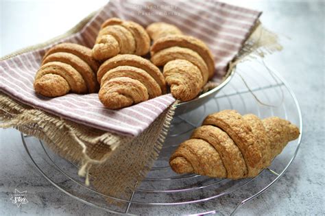 Librivox is a hope, an experiment, and a question: CROISSANT INTEGRALI BIMBY - Passione Bimby