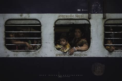 Varanasi Train Station Uttar Pradesh India Raulbarr Raúl