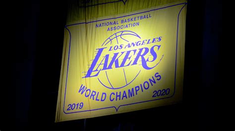 Los Angeles Lakers Unveil 2020 Nba Championship Banner Stay Alive For
