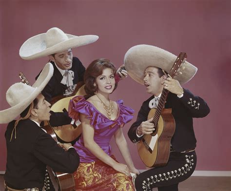 Famous Mexican Singers Melodyful