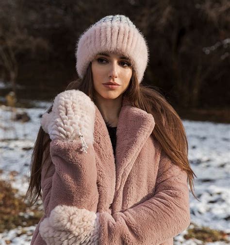 Mohair Mittens Fur Coat Winter Hats Lookbook Beautiful Women Long Hair Styles How To Wear