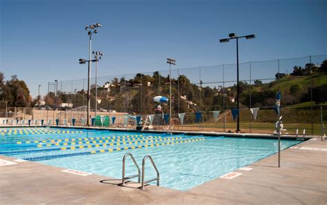 Where To Find A Public Swimming Pool In La When You Want To Beat The Heat Laist