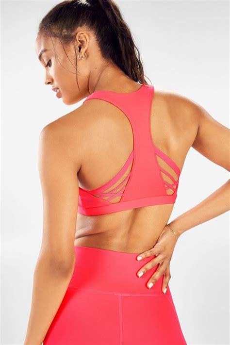 Otherwise, they aren't the most comfortable type of nursing bra to wear. Maximize 2-Piece Outfit | Bra, Best sports bras, Sports