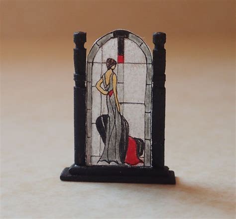 Art Deco Lady 1 1 4 H July 2020 Art Deco Lady 4 H Stained Glass Bookends July