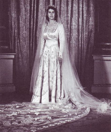 Check out our princess anne wedding selection for the very best in unique or custom, handmade pieces from our shops. Queen Elizabeth Wedding Dress | Princess Margret (1960 ...