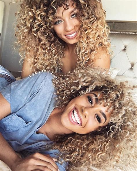 fashionairy on instagram “ goldennn xo and jenafrumes moment ” long curly hair hair styles