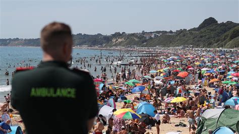 Major Incident Declared In Bournemouth As Thousands Of People Flock To