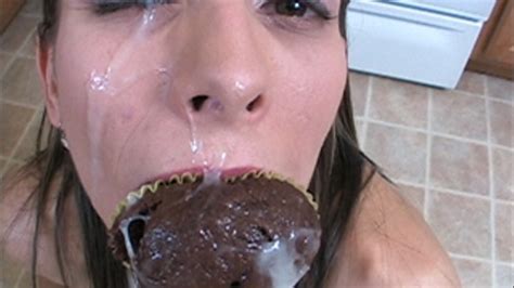 Cum Covered Cupcake Blowjob And Facial Large Screen Wife Crazy Clip Store