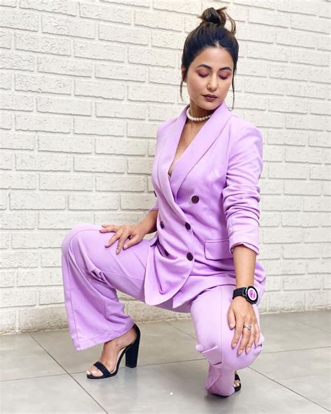 Hina Khan Fashion Hina Khans Lavender Pantsuit With A Messy Bun Is The Perfect Look For Those