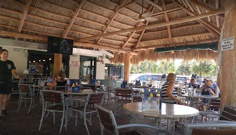 How To Eat In Turtle Beach A Really Simple Restaurant Guide