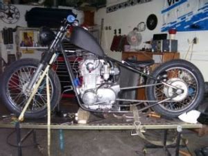 Commonly called a motorcycle workbench or motorbike. Homemade Motorcycle Lift Table - HomemadeTools.net
