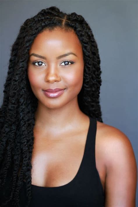 Gone are the days where black women feel that it's necessary to straighten their hair with chemicals or a pressing comb just to deal. 26 Natural Hairstyles for Black Women | Styles Weekly