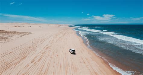 Travel guide resource for your visit to fraser island. What's The Best Fraser Island Tour? | RTW Backpackers