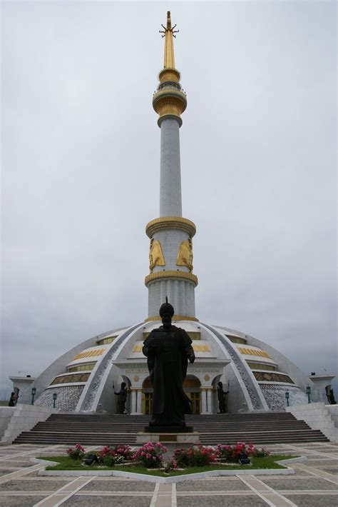 Monument To The Independence Of Turkmenistan Ashgabat Flickr