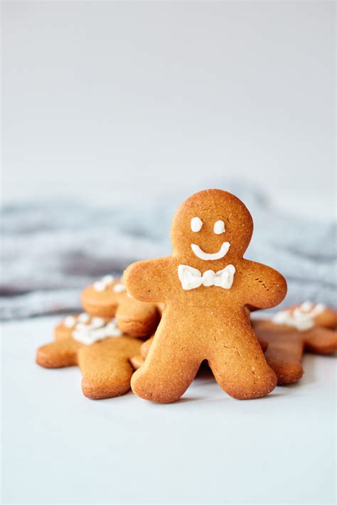 Air Fryer Gingerbread Man Cookies Recipes From A Pantry