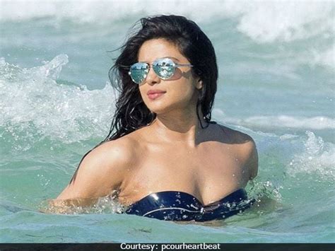 Trending Priyanka Chopra S Stunning Pictures On Miami Beach