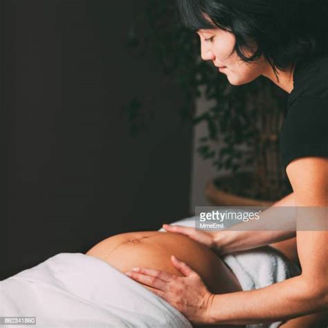 pregnancy massage therapy photos and premium high res pictures getty images