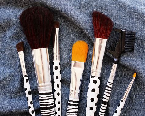 Custom Makeup Brush Diy Project A Beautiful Mess