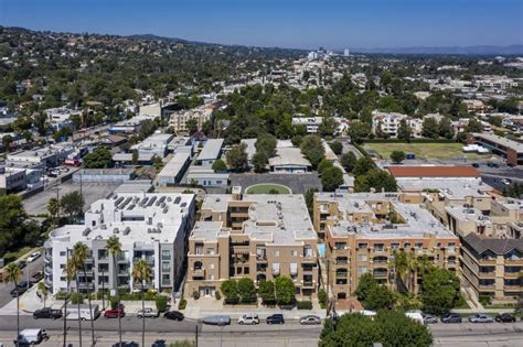 Two Bedroom Apartments Apartments In Sherman Oaks Ca