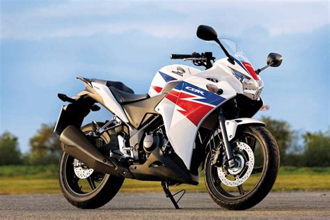 Honda Cbr 250r Beginners And Experienced Hands Alike Will Recognize