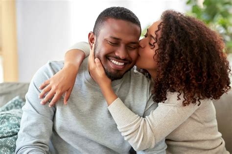 9 Simple Ways To Keep Your Relationship Strong And Healthy