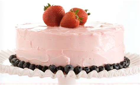How to make paula deen's cream cheese pound cake: Simply Delicious Strawberry Cake | Recipe in 2020 ...